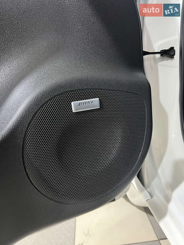 Хетчбек Nissan Leaf 2016 в Ямполі фото 8 Хетчбек Nissan Leaf 2016 в Ямполі