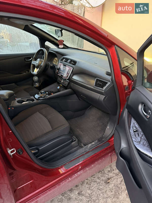 Хетчбек Nissan Leaf 2020 в Харкові фото 7 Хетчбек Nissan Leaf 2020 в Харкові