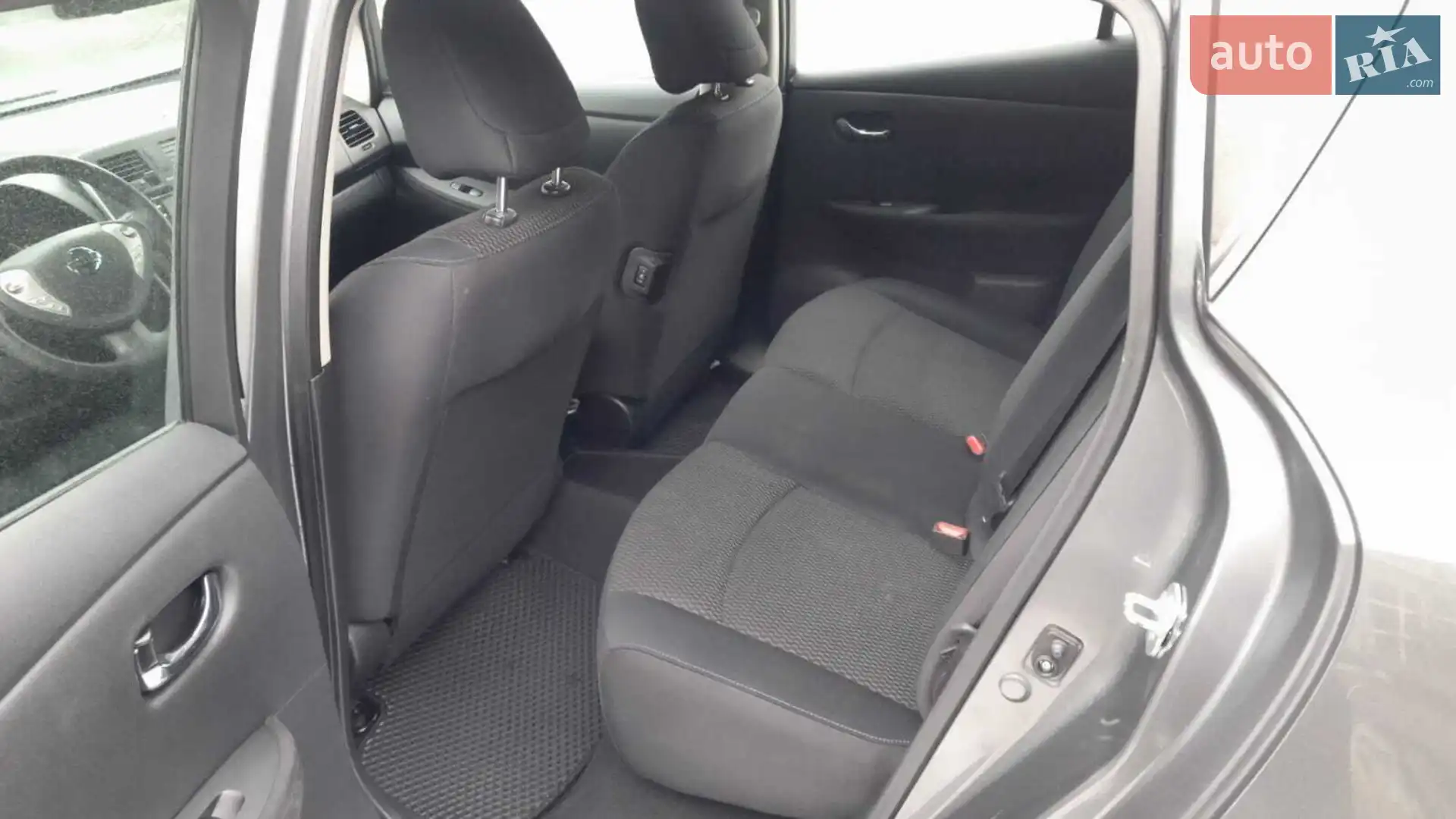 2014 Nissan Leaf - мініатюра 12