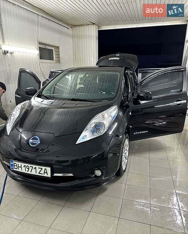 Nissan Leaf 2015