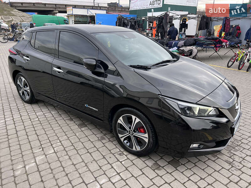 Хетчбек Nissan Leaf 2018 в Чернівцях фото 8 Хетчбек Nissan Leaf 2018 в Чернівцях