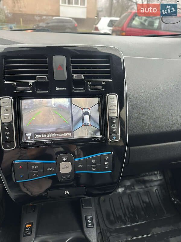 Хэтчбек Nissan Leaf 2015 в Каменец-Подольском фото 14 Хэтчбек Nissan Leaf 2015 в Каменец-Подольском
