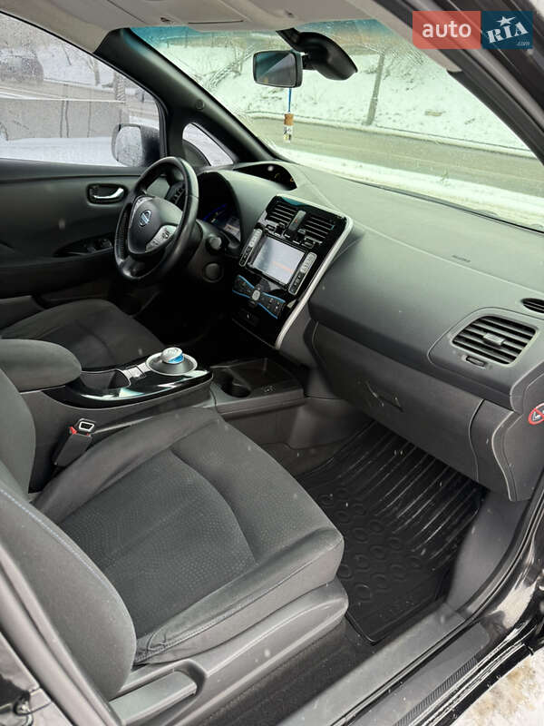 Хетчбек Nissan Leaf 2014 в Вінниці фото 12 Хетчбек Nissan Leaf 2014 в Вінниці