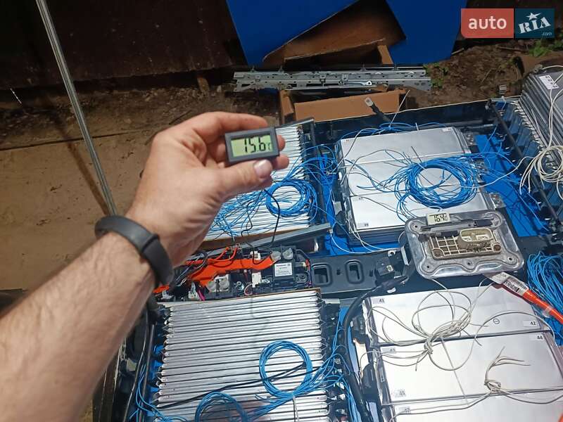 Хэтчбек Nissan Leaf 2013 в Чернигове фото 25 Хэтчбек Nissan Leaf 2013 в Чернигове