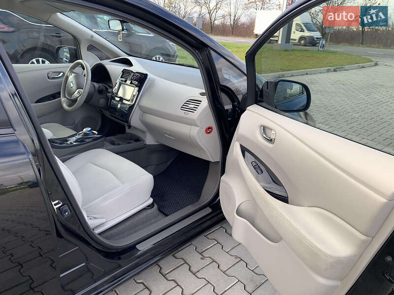 Хэтчбек Nissan Leaf 2012 в Ужгороде фото 6 Хэтчбек Nissan Leaf 2012 в Ужгороде