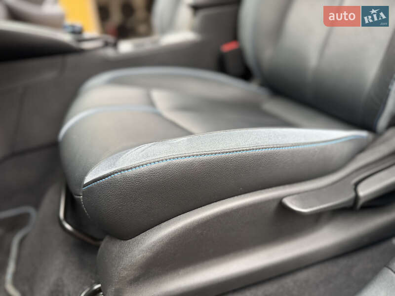 Хэтчбек Nissan Leaf 2019 в Ровно