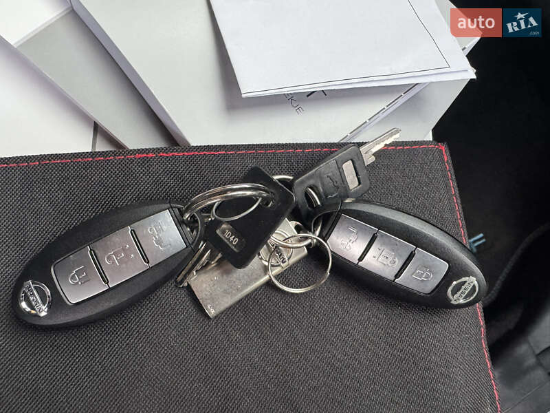 Хэтчбек Nissan Leaf 2019 в Ровно