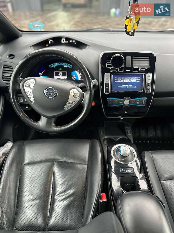 Хэтчбек Nissan Leaf 2014 в Харькове