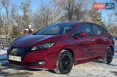 Хэтчбек Nissan Leaf 2024 в Днепре