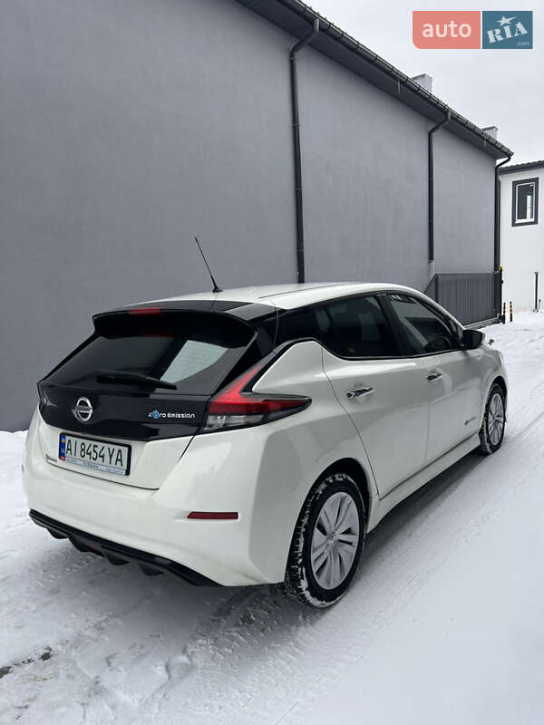 Хэтчбек Nissan Leaf 2018 в Киеве фото 6 Хэтчбек Nissan Leaf 2018 в Киеве