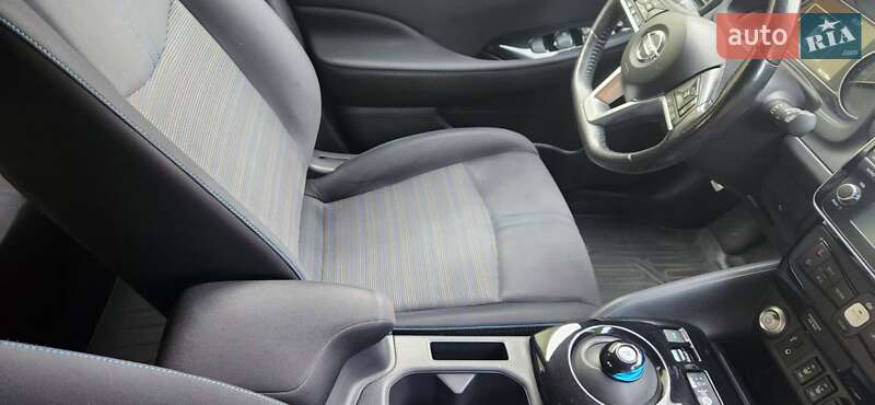 Хетчбек Nissan Leaf 2018 в Рівному