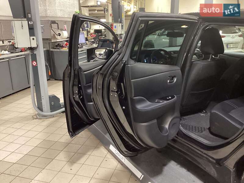 Хэтчбек Nissan Leaf 2019 в Харькове