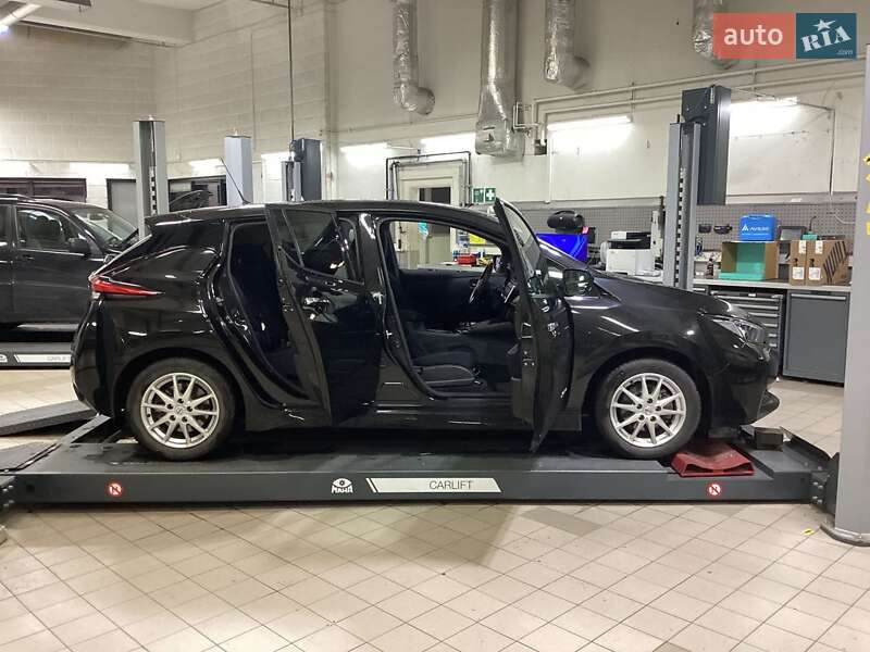 Хэтчбек Nissan Leaf 2019 в Харькове