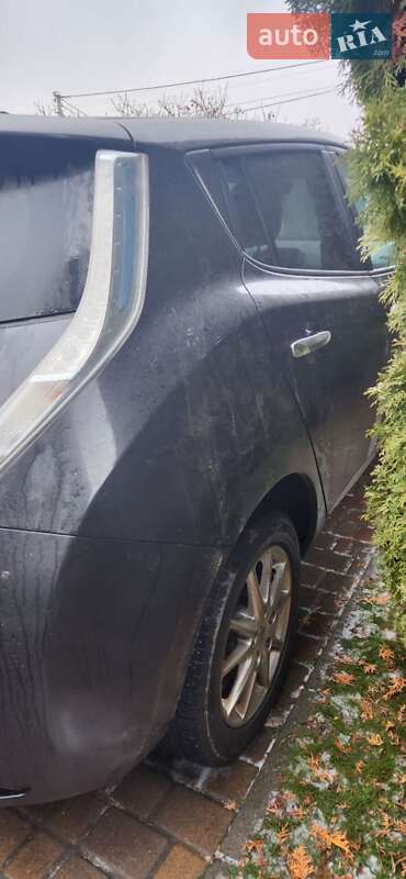 Хетчбек Nissan Leaf 2014 в Рівному фото 11 Хетчбек Nissan Leaf 2014 в Рівному