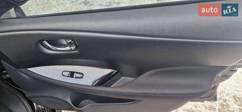 Хетчбек Nissan Leaf 2018 в Івано-Франківську