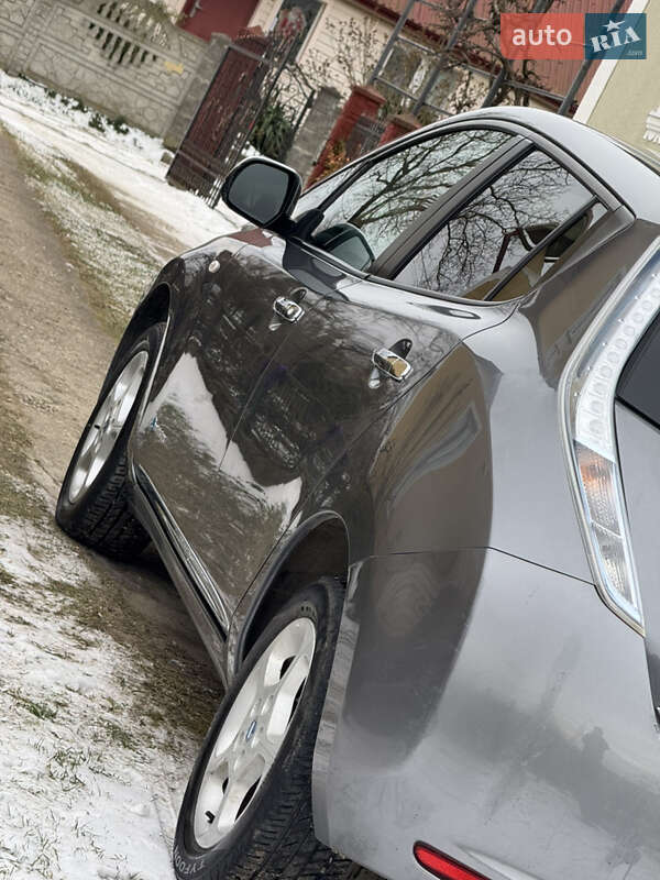 Хэтчбек Nissan Leaf 2013 в Дрогобыче