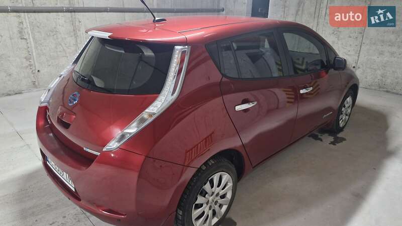 Хетчбек Nissan Leaf 2013 в Львові фото 2 Хетчбек Nissan Leaf 2013 в Львові