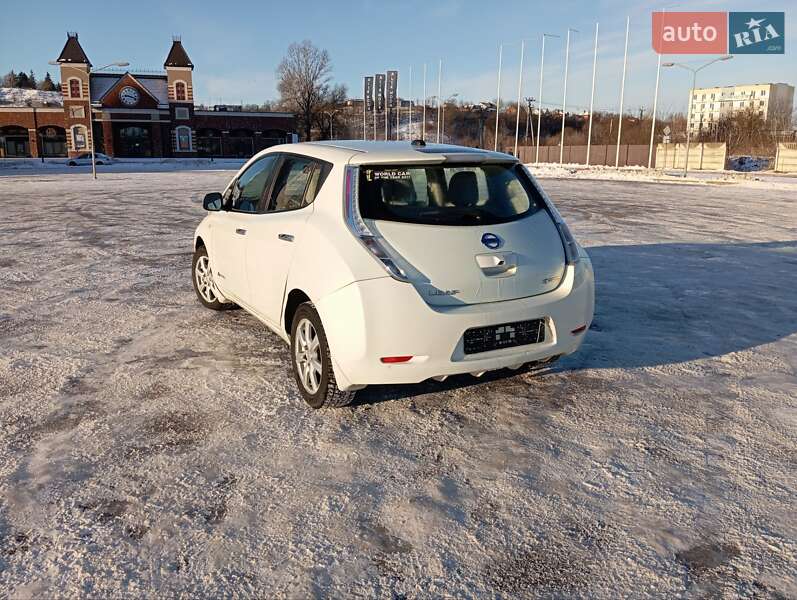 Хэтчбек Nissan Leaf 2012 в Киеве фото 7 Хэтчбек Nissan Leaf 2012 в Киеве