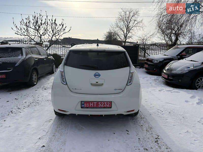 Хэтчбек Nissan Leaf 2012 в Луцке