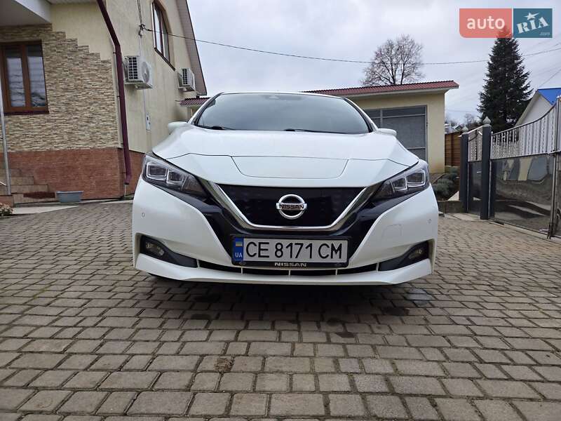 Хетчбек Nissan Leaf 2018 в Чернівцях фото 2 Хетчбек Nissan Leaf 2018 в Чернівцях