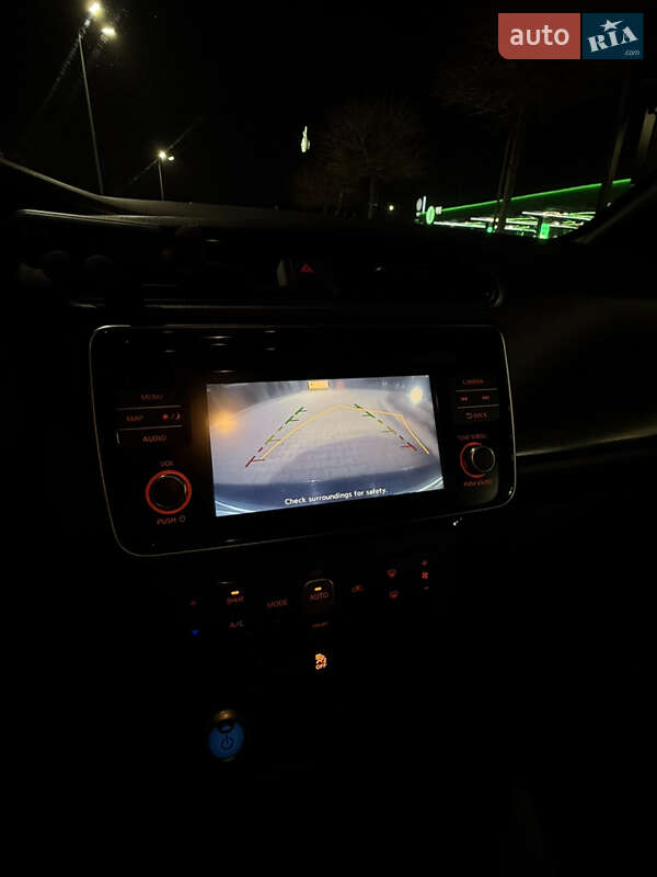 Хэтчбек Nissan Leaf 2017 в Тернополе