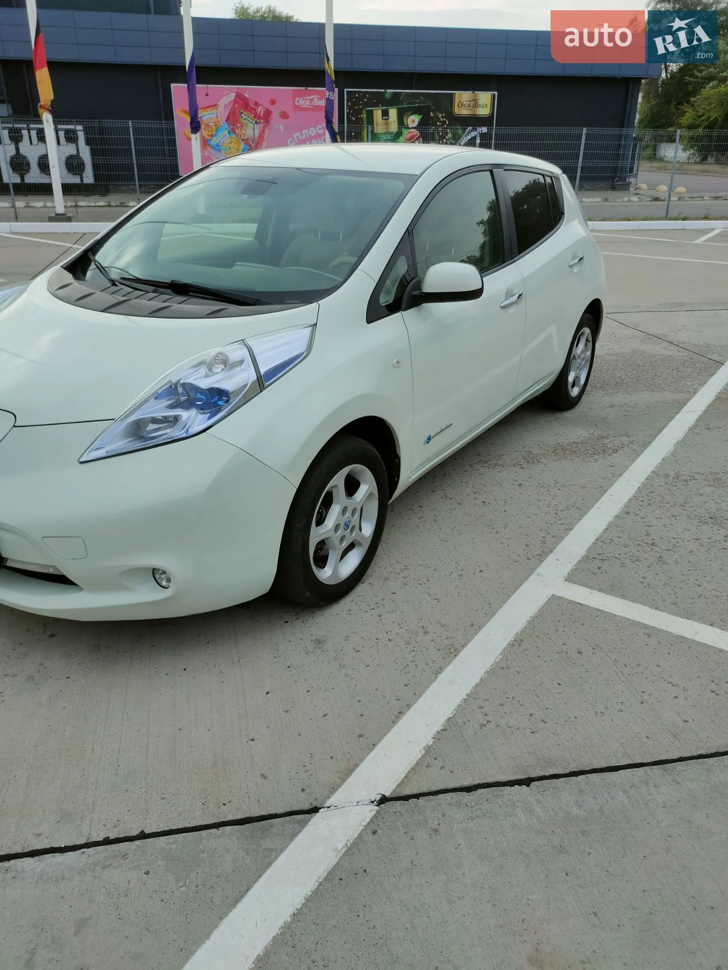 2012 Nissan Leaf - мініатюра 12