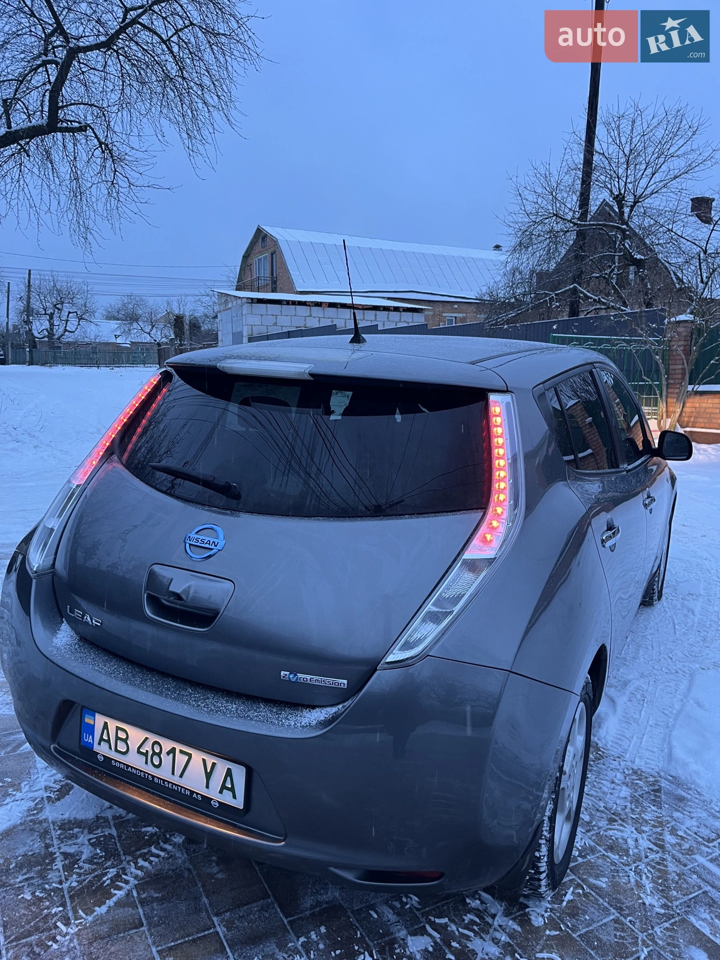 2016 Nissan Leaf - мініатюра 5