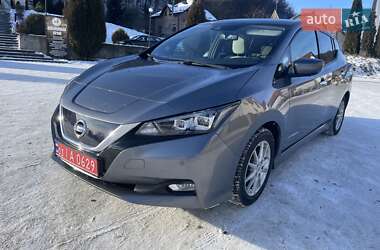 Хэтчбек Nissan Leaf 2018 в Львове