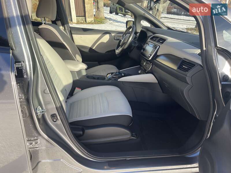 Хэтчбек Nissan Leaf 2018 в Львове фото 23 Хэтчбек Nissan Leaf 2018 в Львове