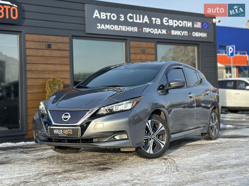 Хэтчбек Nissan Leaf 2022 в Шептицькому