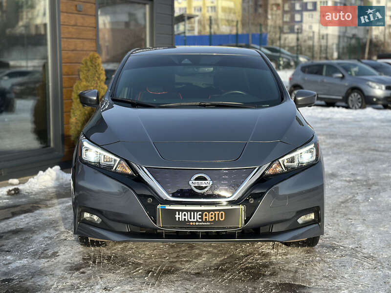 Хэтчбек Nissan Leaf 2022 в Шептицькому