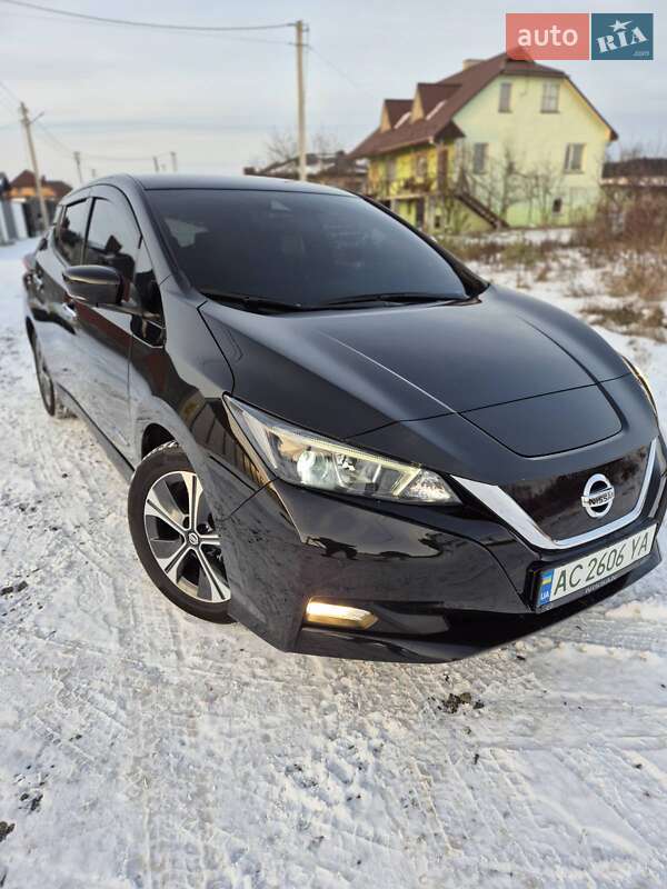 Хэтчбек Nissan Leaf 2018 в Луцке