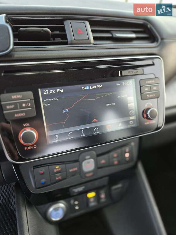 Хэтчбек Nissan Leaf 2018 в Луцке