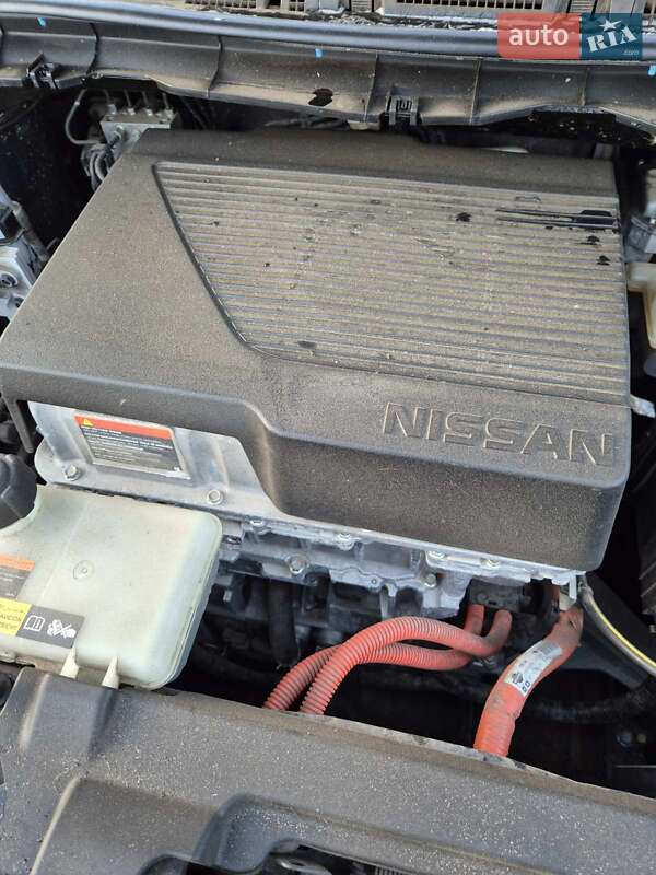 Хэтчбек Nissan Leaf 2018 в Луцке