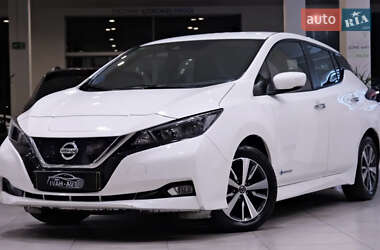 Хетчбек Nissan Leaf 2018 в Львові