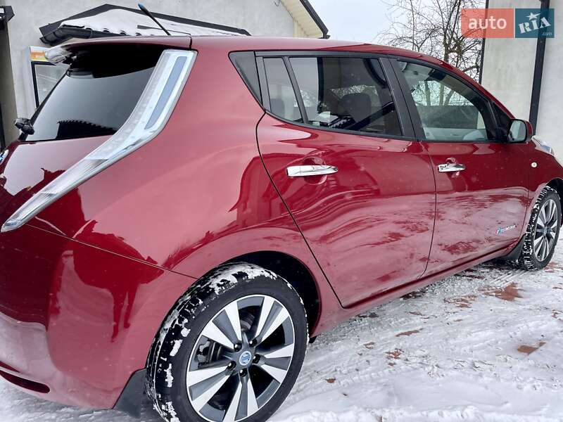 Хэтчбек Nissan Leaf 2014 в Виннице
