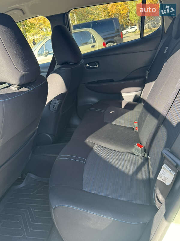 Хэтчбек Nissan Leaf 2018 в Николаеве фото 12 Хэтчбек Nissan Leaf 2018 в Николаеве