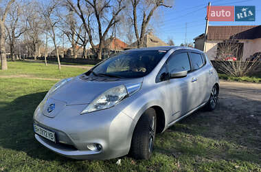 Хэтчбек Nissan Leaf 2016 в Белгороде-Днестровском