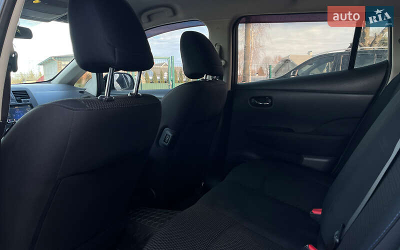 Хэтчбек Nissan Leaf 2014 в Коломые
