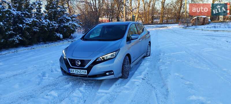 Хэтчбек Nissan Leaf 2018 в Харькове