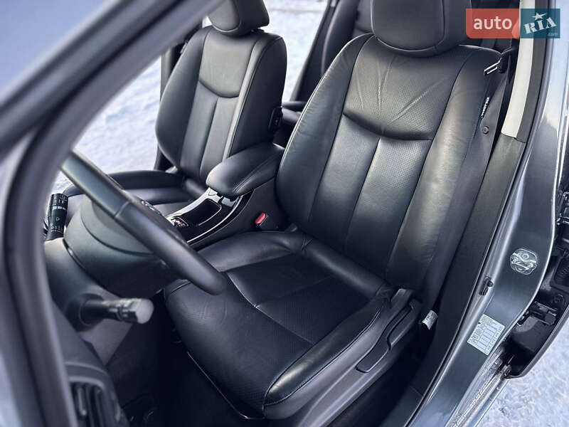 Хэтчбек Nissan Leaf 2017 в Львове