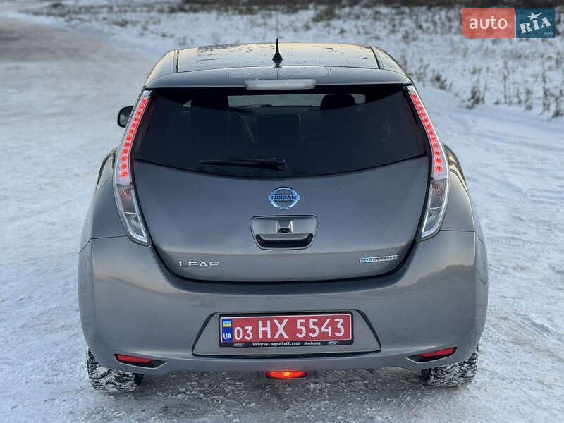 Хэтчбек Nissan Leaf 2017 в Львове