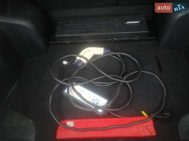 Хэтчбек Nissan Leaf 2016 в Харькове