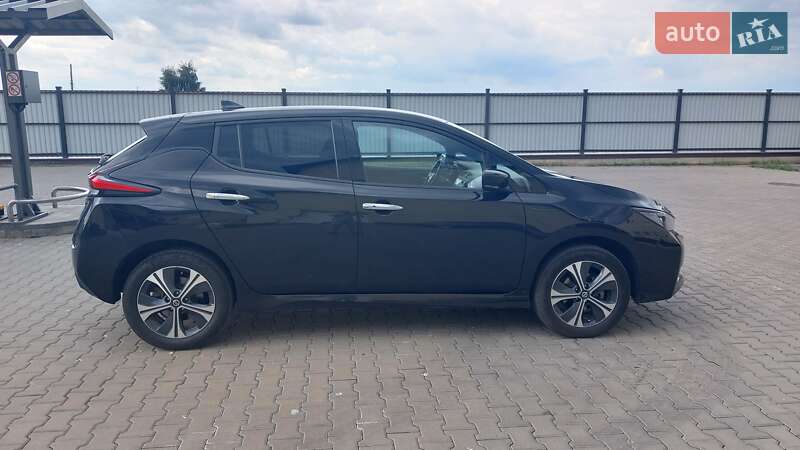 Хэтчбек Nissan Leaf 2021 в Луцке