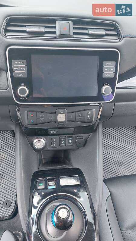 Хэтчбек Nissan Leaf 2021 в Луцке
