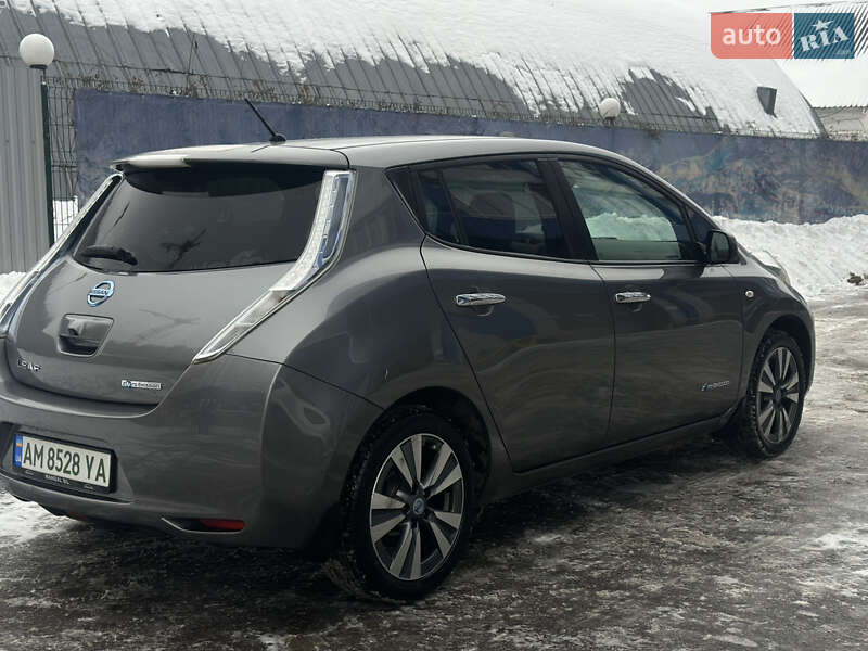 Хэтчбек Nissan Leaf 2014 в Житомире фото 6 Хэтчбек Nissan Leaf 2014 в Житомире