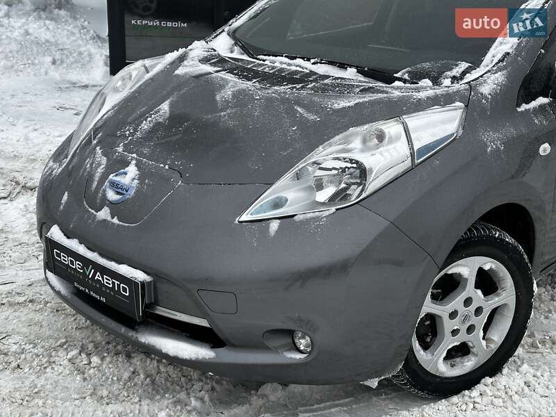 Хэтчбек Nissan Leaf 2016 в Львове