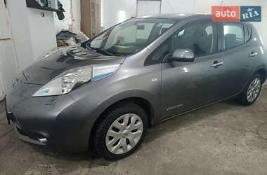 Хетчбек Nissan Leaf 2016 в Рівному