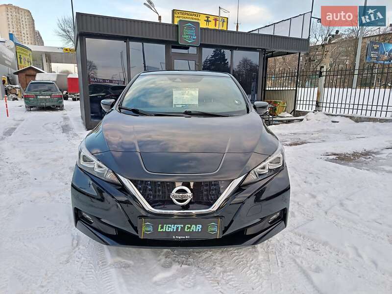 Хэтчбек Nissan Leaf 2018 в Броварах