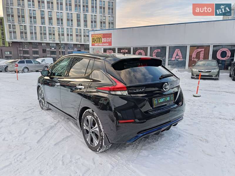 Хэтчбек Nissan Leaf 2018 в Броварах